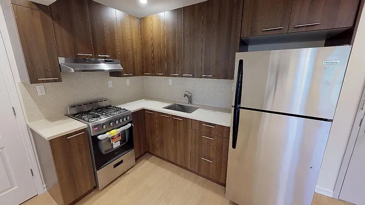 Rented by Metro Garden Realty NYC | media 20