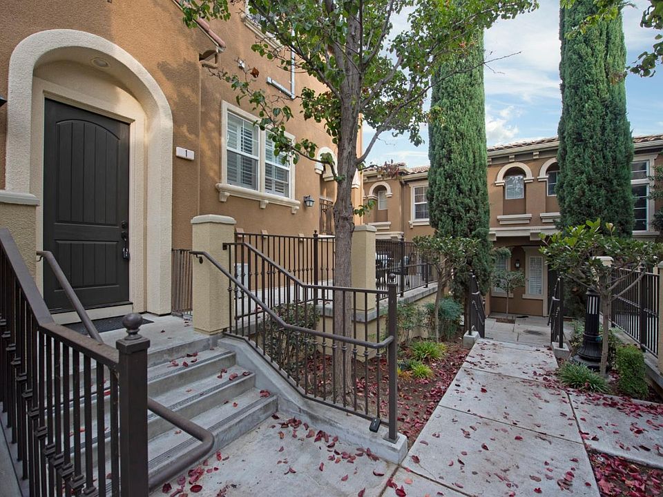 1st image of 3415 Vittoria Pl Unit 1
