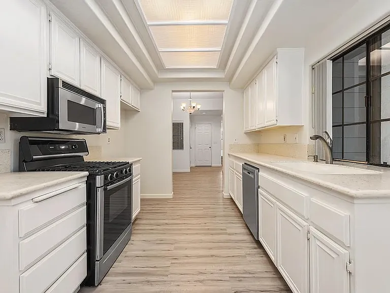 8182 Mainsail Dr #102 — Photo 15
