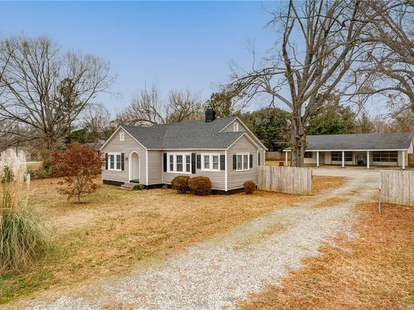 7 George St, Honea Path, SC 29654