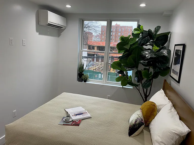 460 E New York Ave #2A — Photo 6