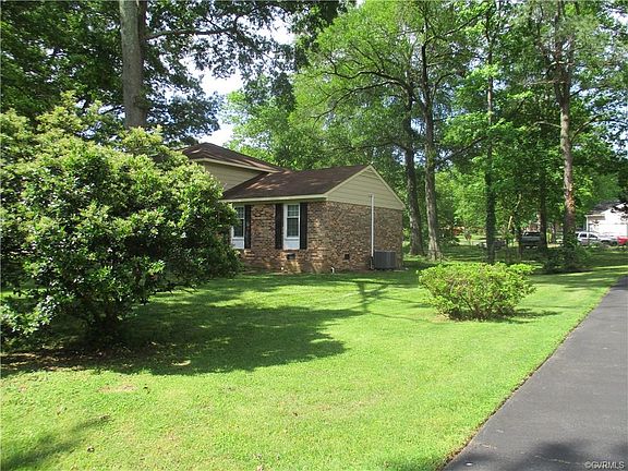 3rd image of 2130 Wynnewood Dr