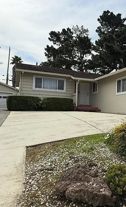 Sherwood Dr