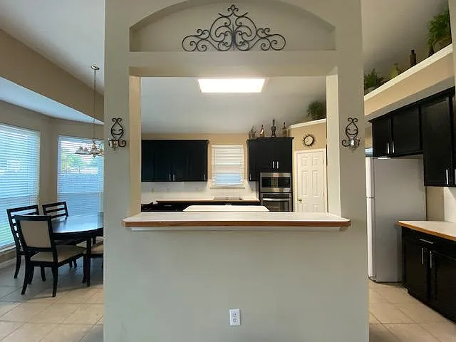 10600 Briar Brook Ln — Photo 8