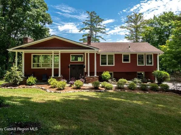 242 Milan Hollow Road, Rhinebeck, NY 12572