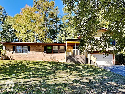 2050 Sandgate Cir Photo 1