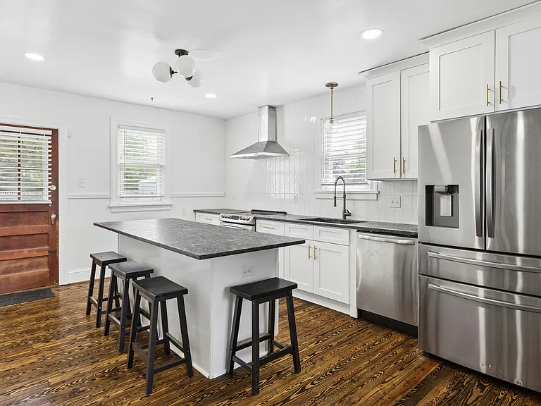 2307 Rawlings Ct — Photo 13