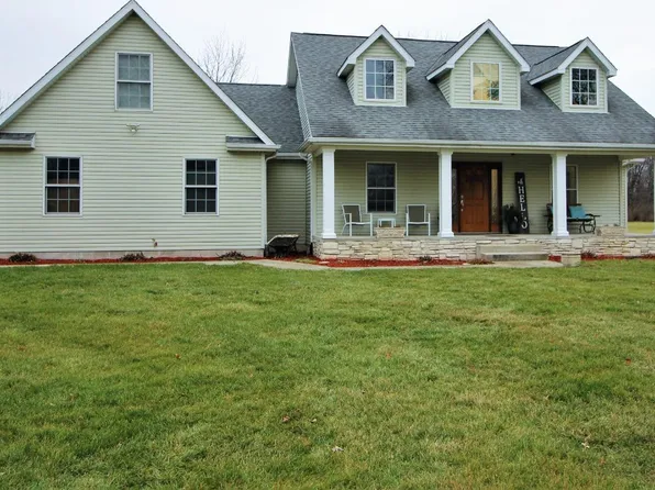 12032 N 900 W, Demotte, IN 46310