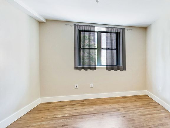 5th image of 53 S 11th St #Bb1