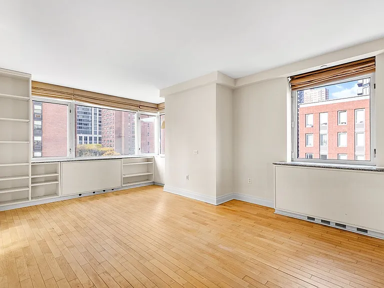 1760 2nd Ave #9F — Photo 3