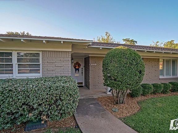 5th image of 1311 Lawson Ave