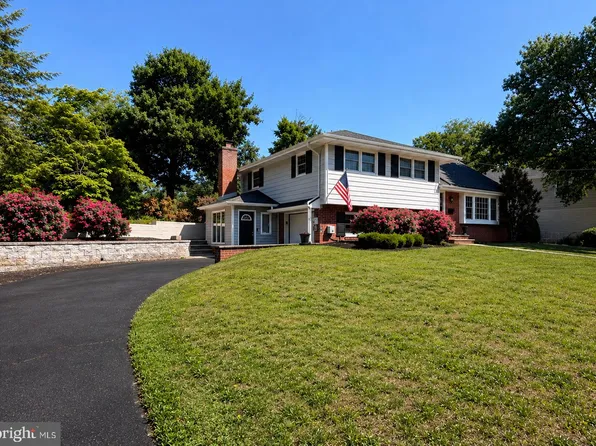 219 Prospect Ave, Audubon, NJ 08106