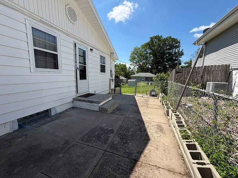 513 Bonnie Ave — Photo 43