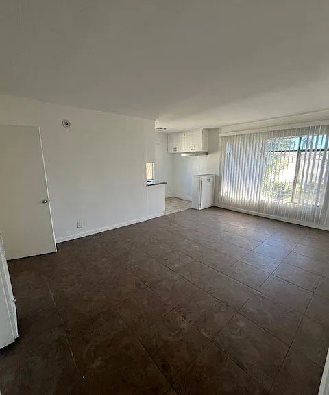 3867 Potomac Ave. — Photo 30