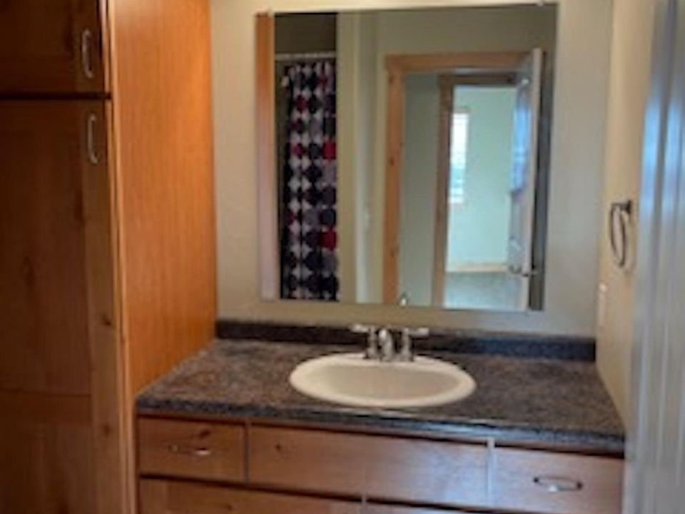 1st image of 304 9th Ave NW Unit A