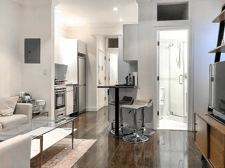 54 E 3rd St #10 — Photo 6