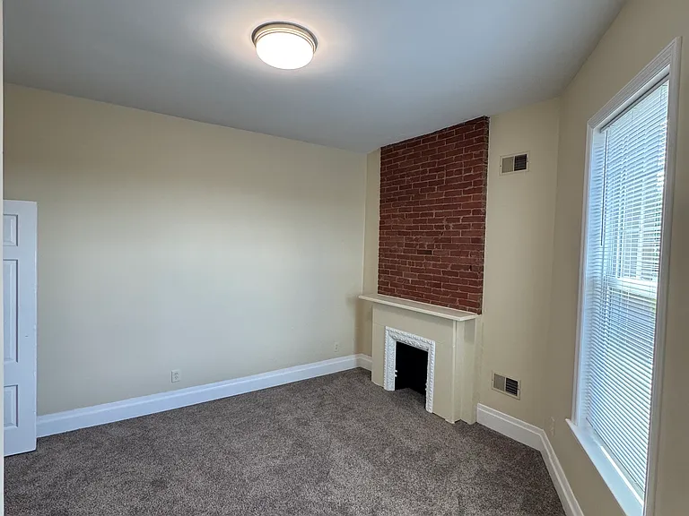 211 Shiloh St — Photo 16