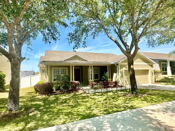 916 White Oak Way, Minneola, FL 34715