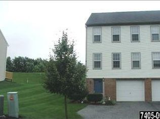 1102 Hearthridge Ln, York, PA