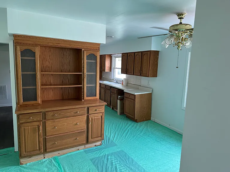 5736 Madison Ave — Photo 6