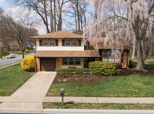 43 Cornwall Dr, Newark, DE 19711