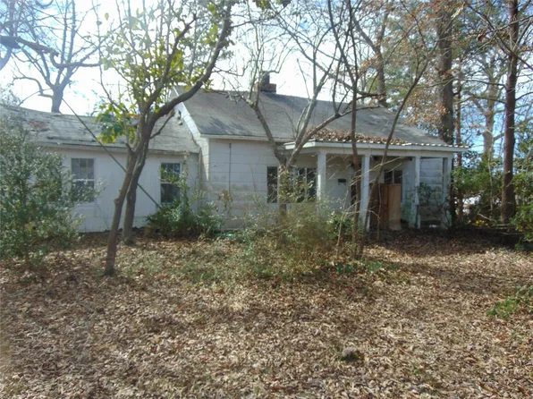 1006 E Locust St, Doniphan, MO 63935