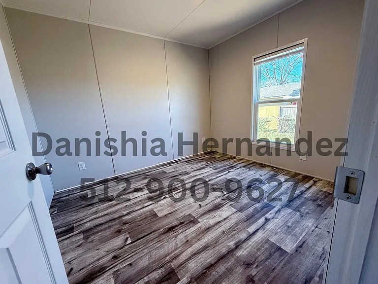 7706 Tennessee Walker — Photo 20
