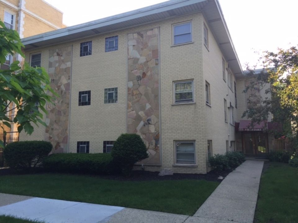 1st image of 426 N Harvey Ave APT 1NE