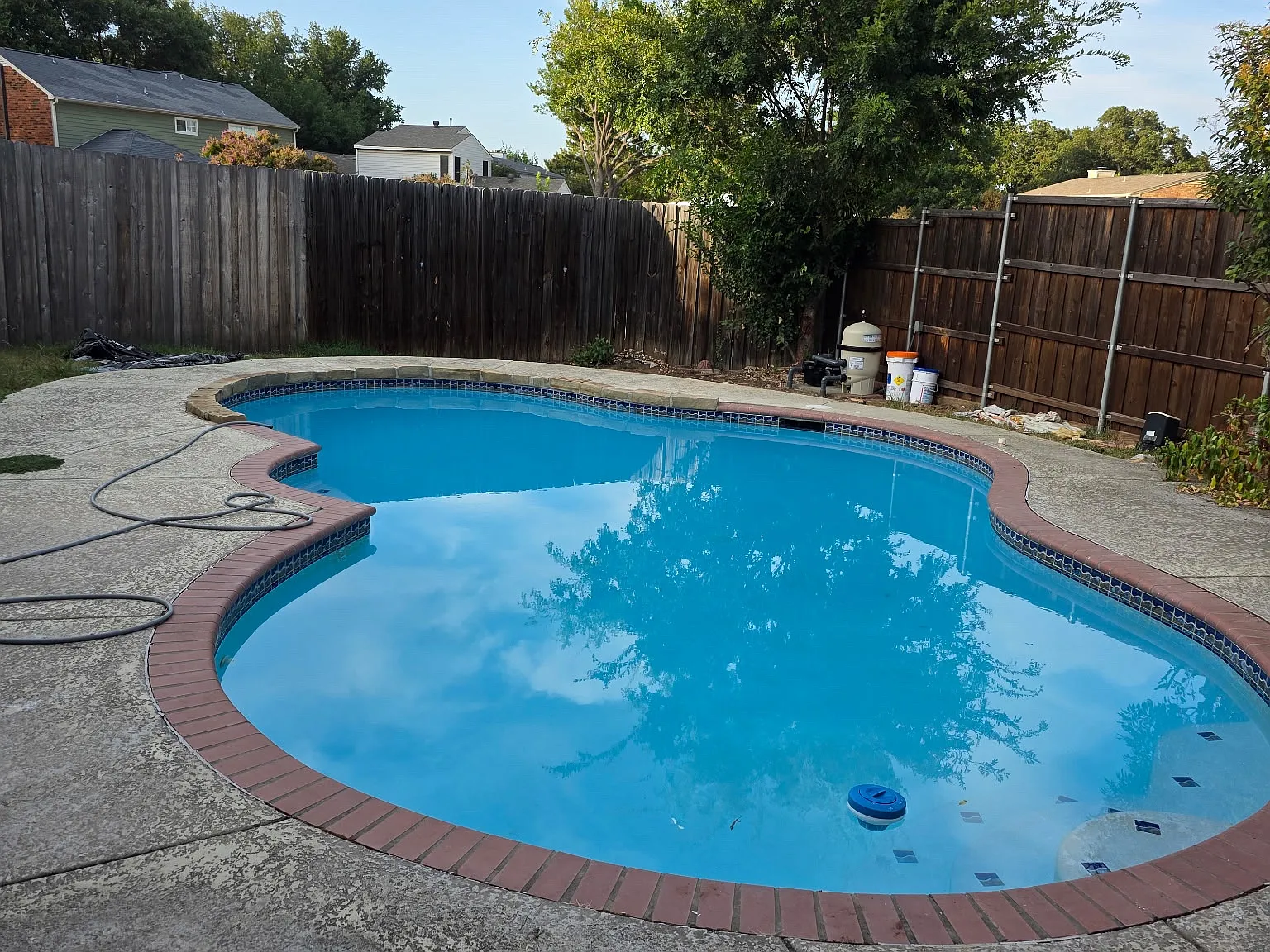 4 bed, 2.5 bath, 2298 sqft, $2,695 — Photo 1