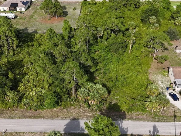 1106 Dixie Ave, Lehigh Acres, FL 33972