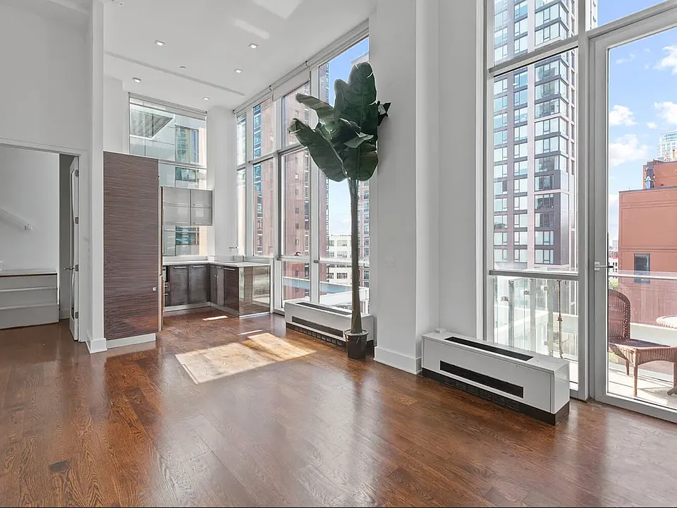 26-26 Jackson Ave #Penthouse 1102