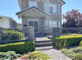 4402 Oxford St #B, Burnaby, BC V5C 1E5