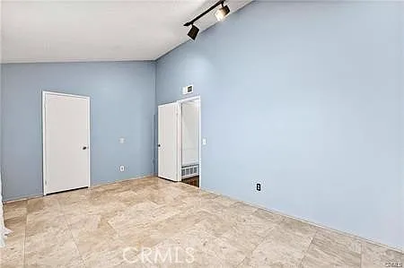 3520 Maricopa St #16 — Photo 9
