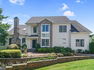 25 Brianna Rd, Holland, PA 18966