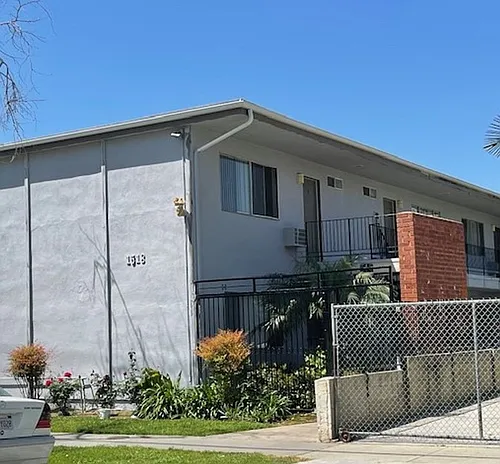 1518 N Durant St Photo 1