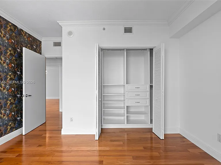 335 Biscayne Blvd #4112 — Photo 40