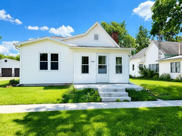344 State St, West Mansfield, OH 43358