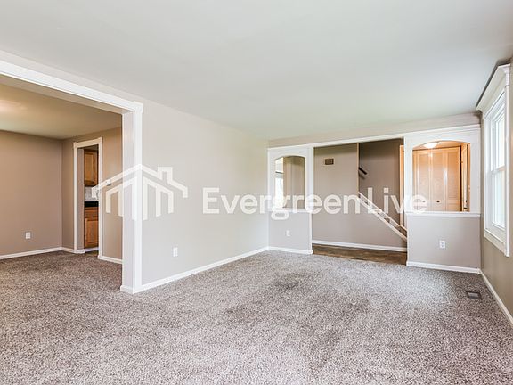 4th image of 4206 Satellite Ave