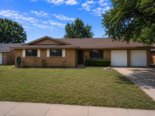 3824 Blossom Ln, Odessa, TX 79762
