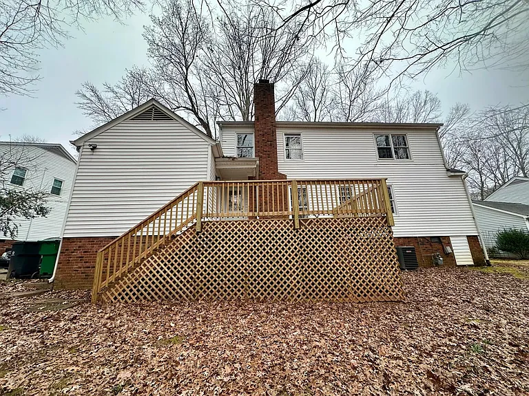 1401 Longbrook Dr — Photo 5