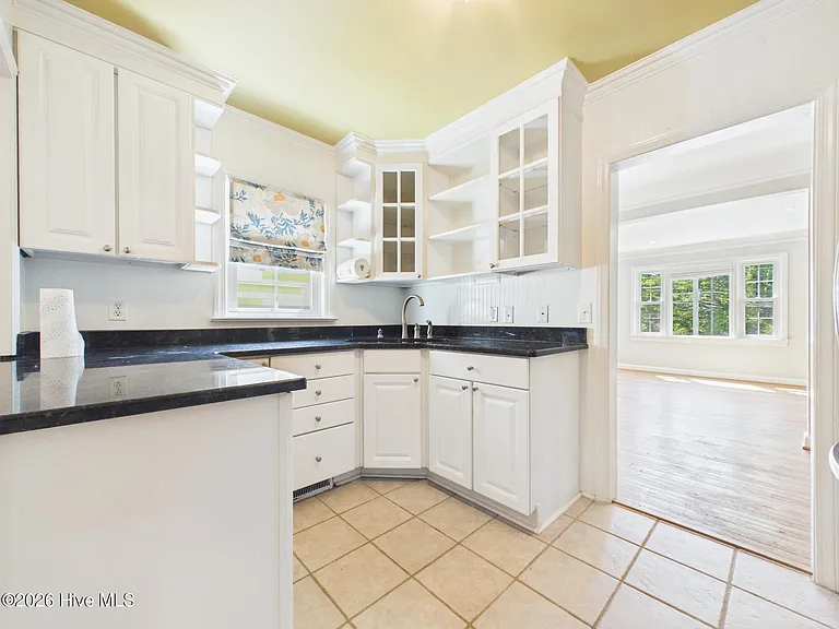 2912 Oberlin Rd — Photo 19