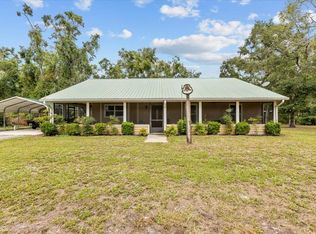 303/305 NE 290th Ave, Old Town, FL 32680