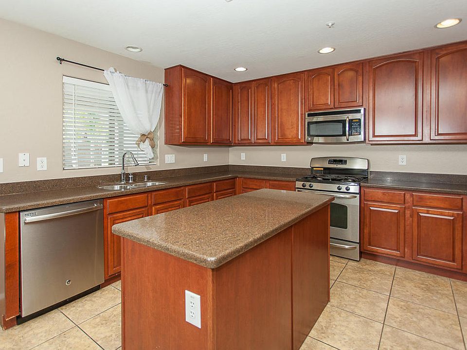 1st image of 12729 W Pasaro Dr