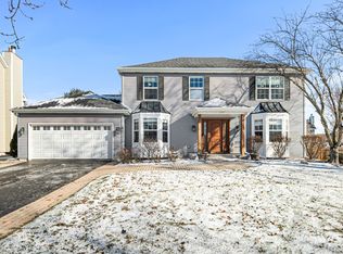 621 Doral Ln, North Aurora, IL 60542