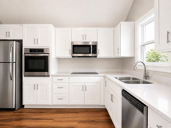 3rd image of 5800 W Fernley Dr Drive W #38