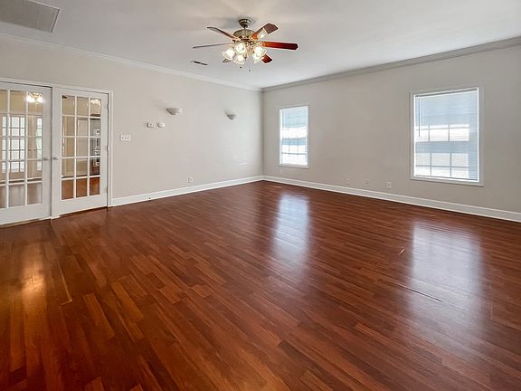 4th image of 130 Ponderosa Dr