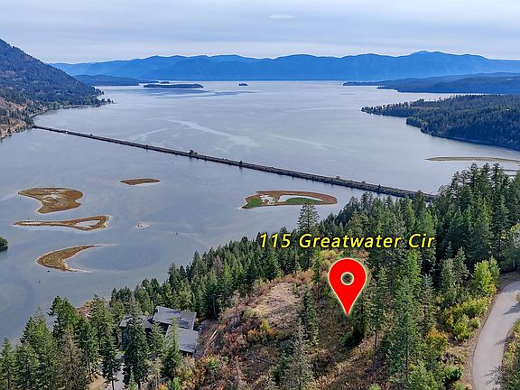 3rd image of 115 Greatwater Cir