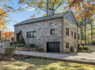 541 Hunting Ridge Rd, Stamford, CT 06903