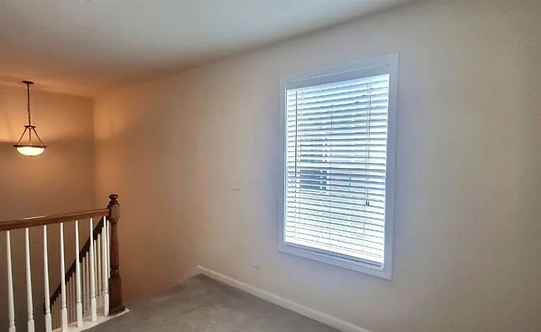 1649 Sentinel View Dr — Photo 12