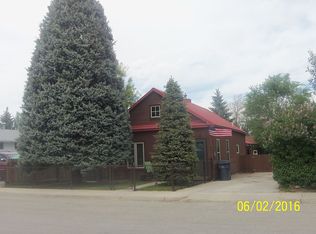 116 Eugene St, Lander, WY 82520